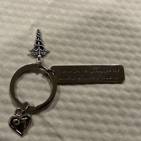 Physical Therapy keychain - Picture 1 of 4